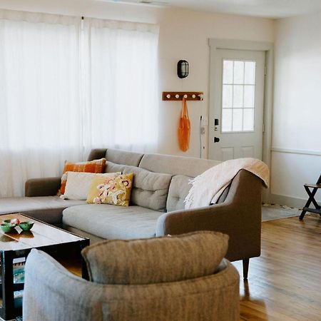 Cottage By The Sea: Pagnotto Shellback House オーク・アイランド エクステリア 写真