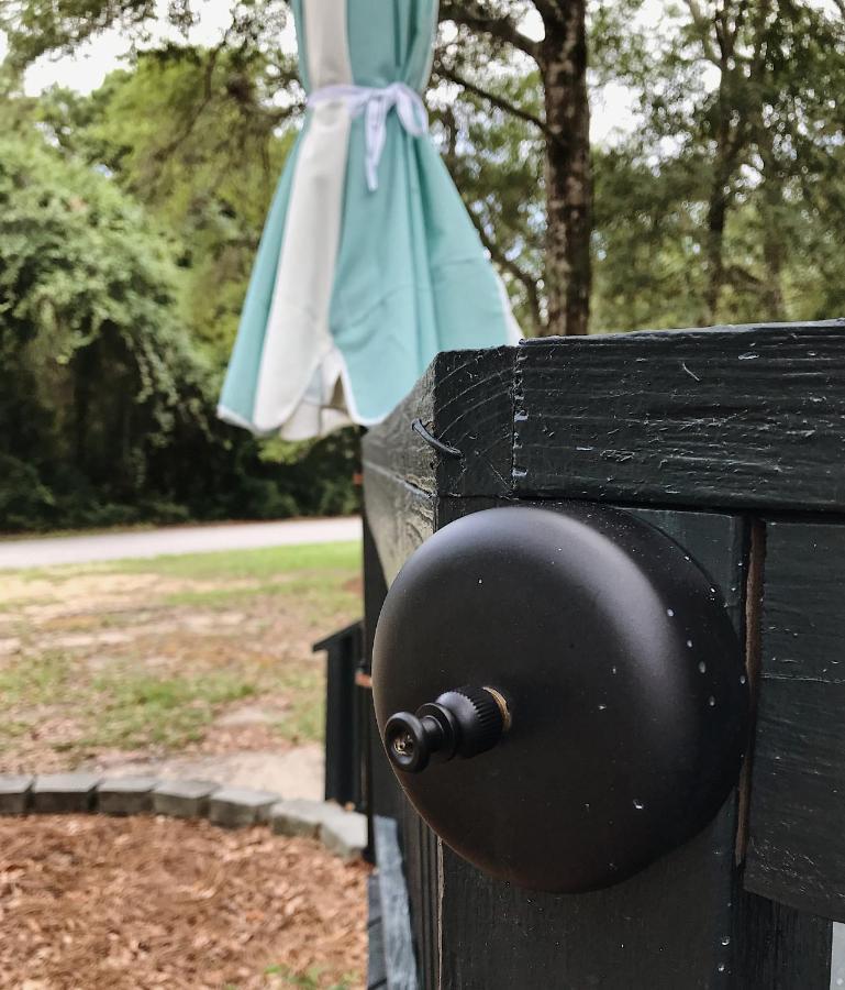 Cottage By The Sea: Pagnotto Shellback House オーク・アイランド エクステリア 写真